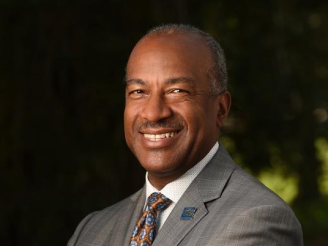 Gary May headshot
